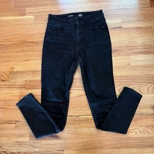 Old Navy Black Skinny Jeans